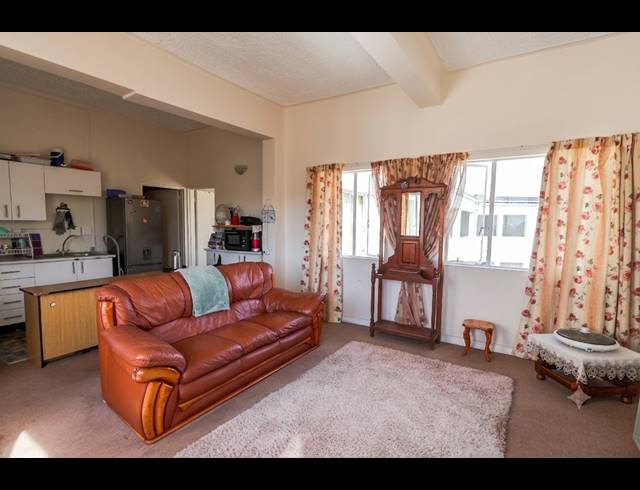 1 BEDROOM APARTMENT FOR SALE IN QUIGNEY